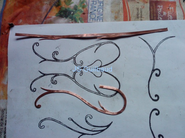 Fabrication des décorations en cuivre (3)